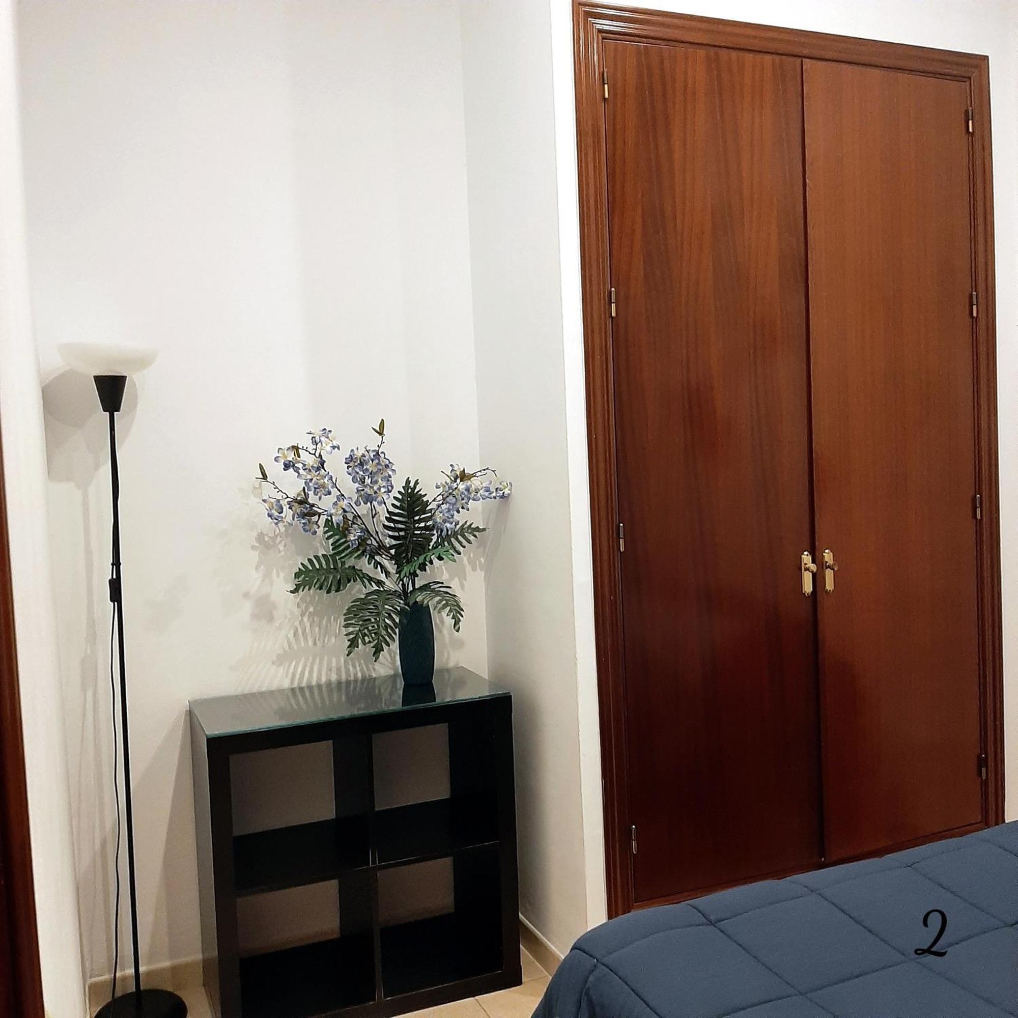 Apartamento Mon Cheri Малага Номер фото