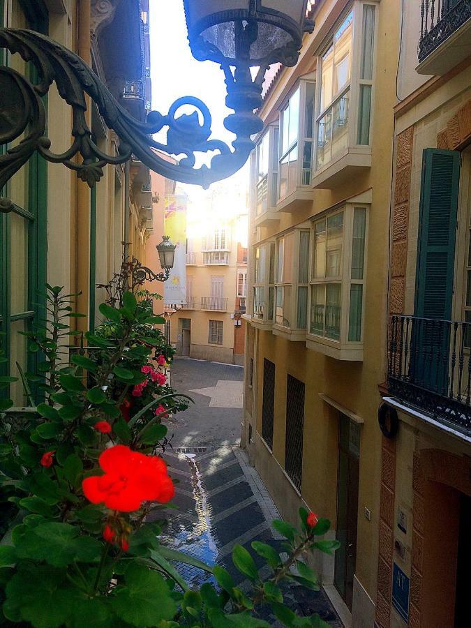 Apartamento Mon Cheri Малага Екстер'єр фото